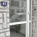 Apartment Au Coeur De - Parking Prive - L'unique *