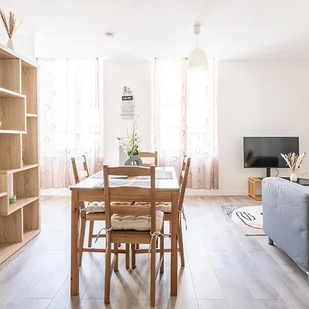 Standing & Confort - Centre - Parking Prive * Pau